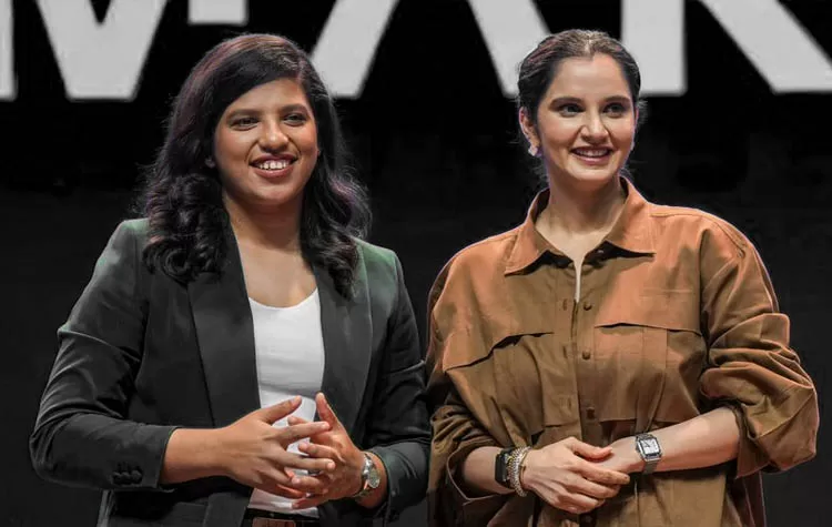Advice On Handling Social Media: Sania Mirza's Message To Richa Ghosh