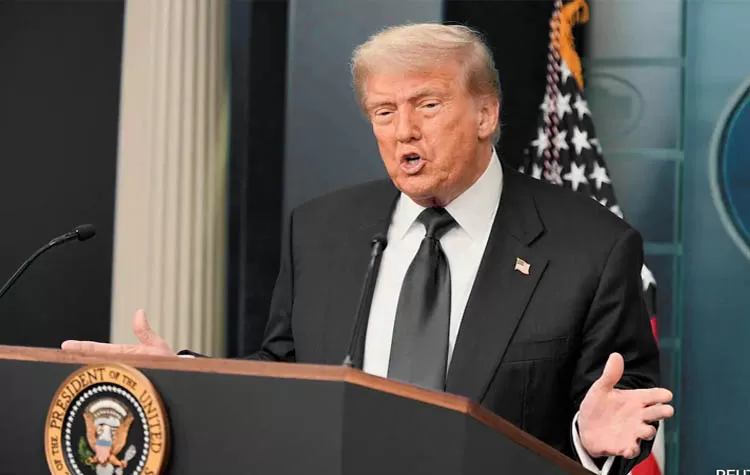 Trump Warns Hamas: Accept Peace Deal In 72 Hours Or Face Consequences