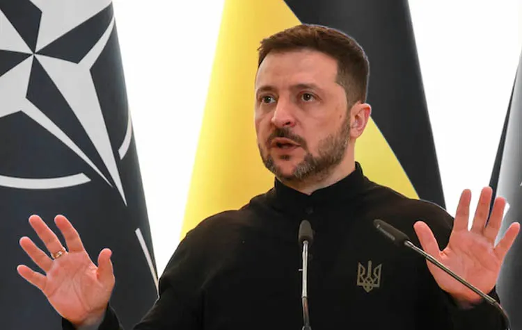 Zelenskyy Claims Russia Violates Easter Ceasefire With Continued Attacks